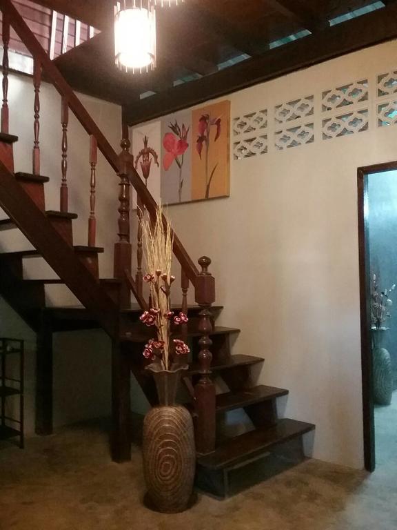 Sawang Guesthouse Ban Sawang Yai Buitenkant foto