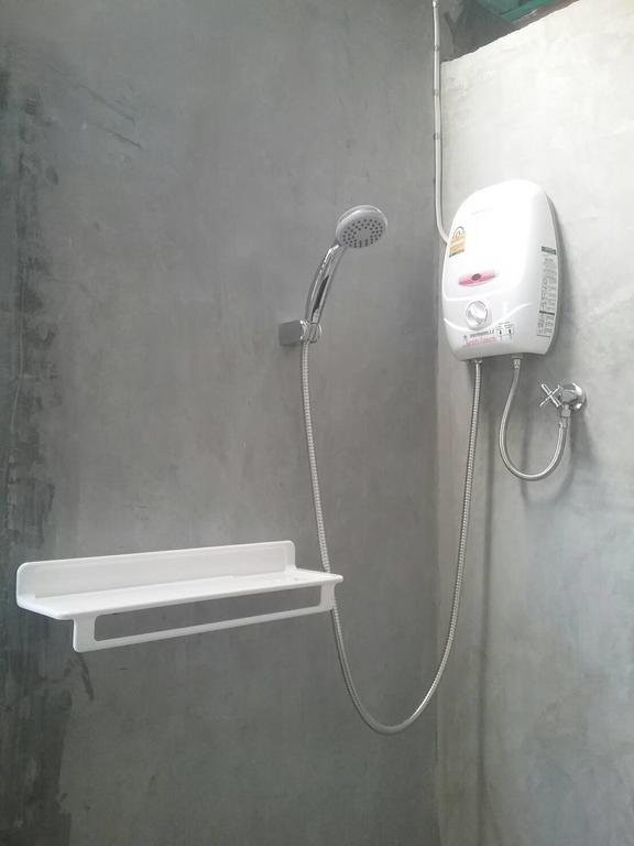 Sawang Guesthouse Ban Sawang Yai Buitenkant foto